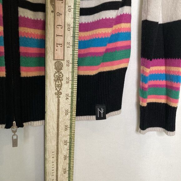 Neve Designs Full Zip Sweater Medium Colorful Mountain Ski Striped Wool Outdoors - Picture 9 of 11